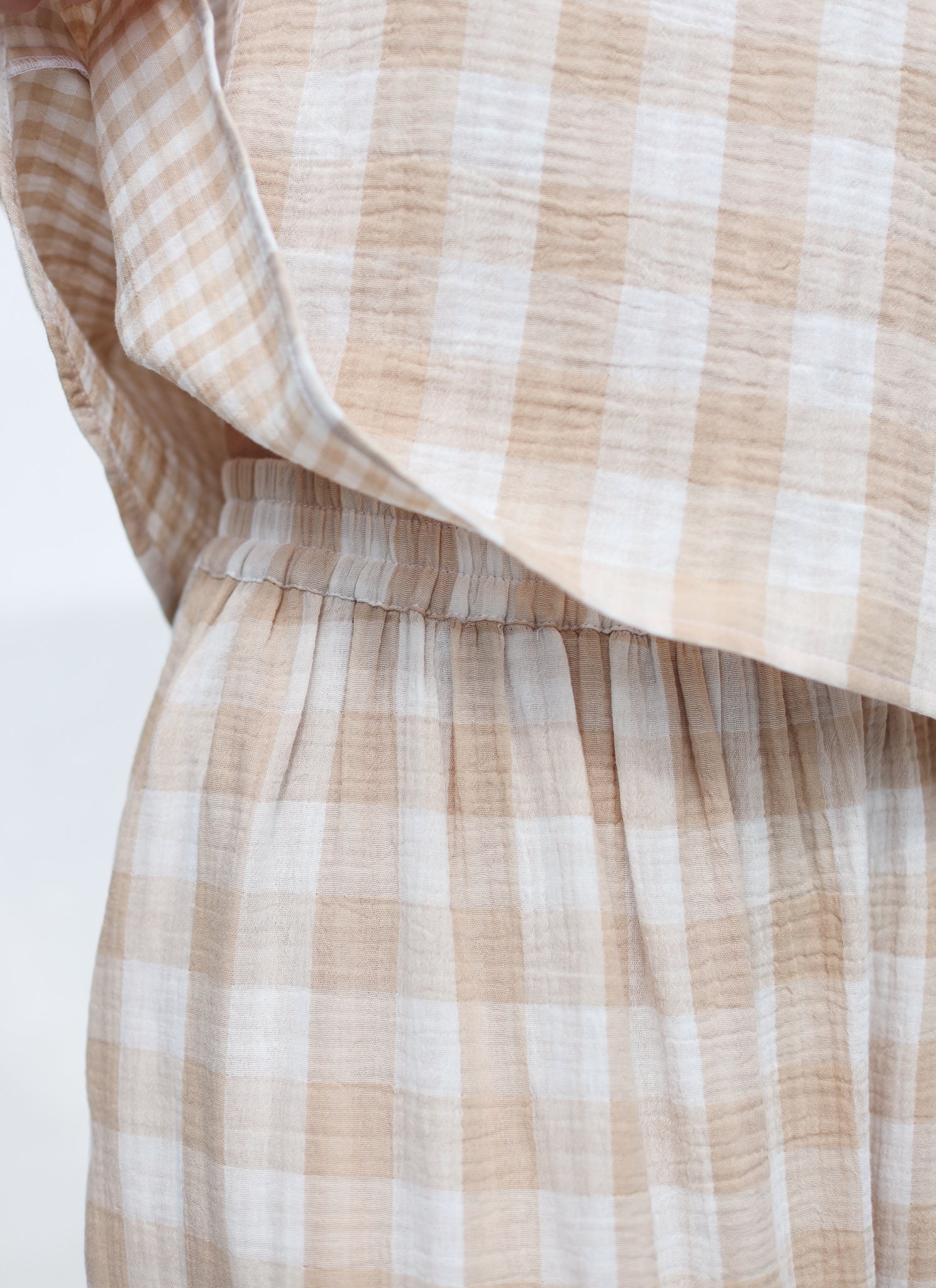 Oversized Top In Beige Double Gauze Checks Offon Oversized Top In Beige Double Gauze Checks Offon