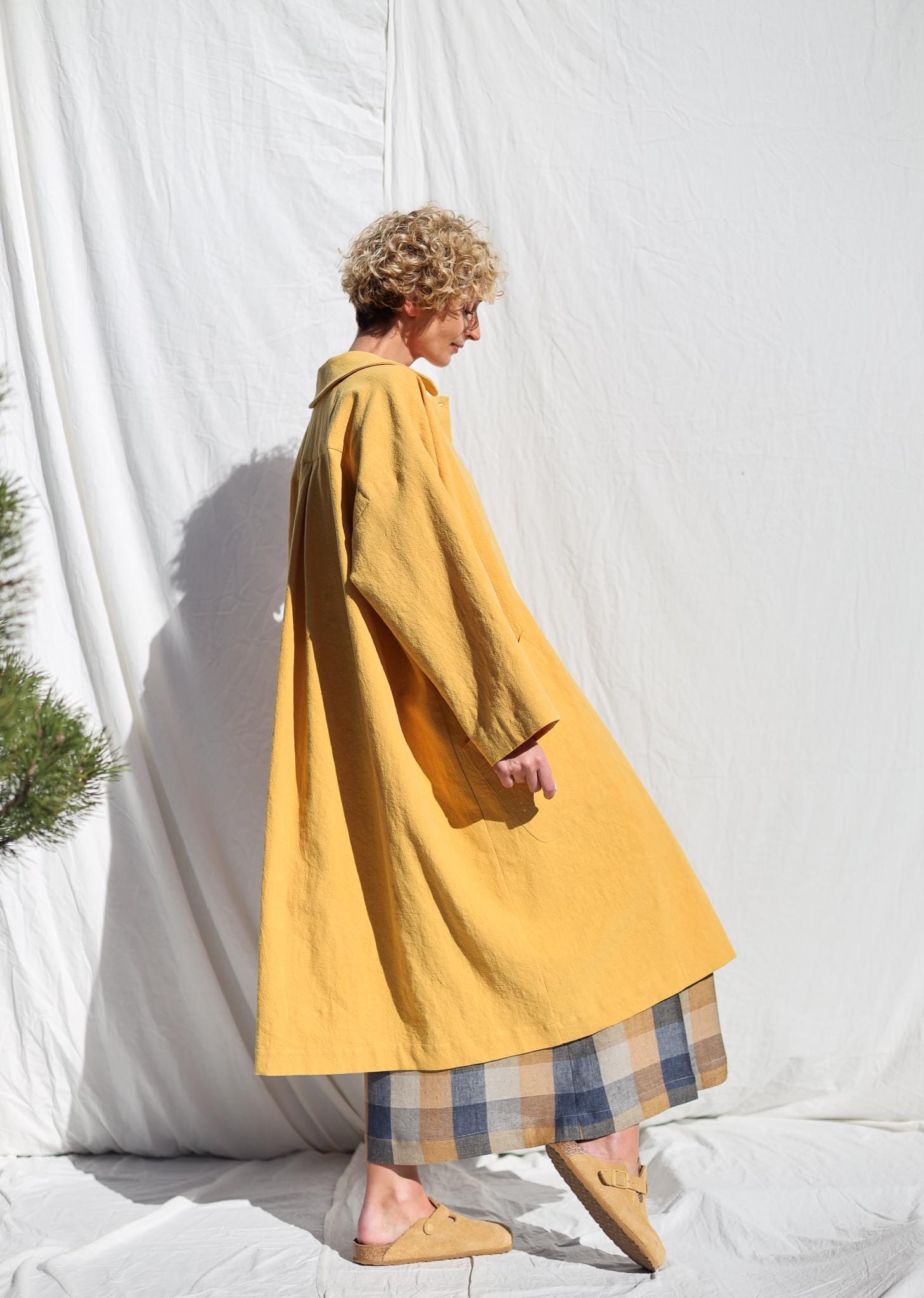Peter Pan Collar Heavy Linen Oversized Coat In Peter Pan Collar Heavy Linen Oversized Coat In