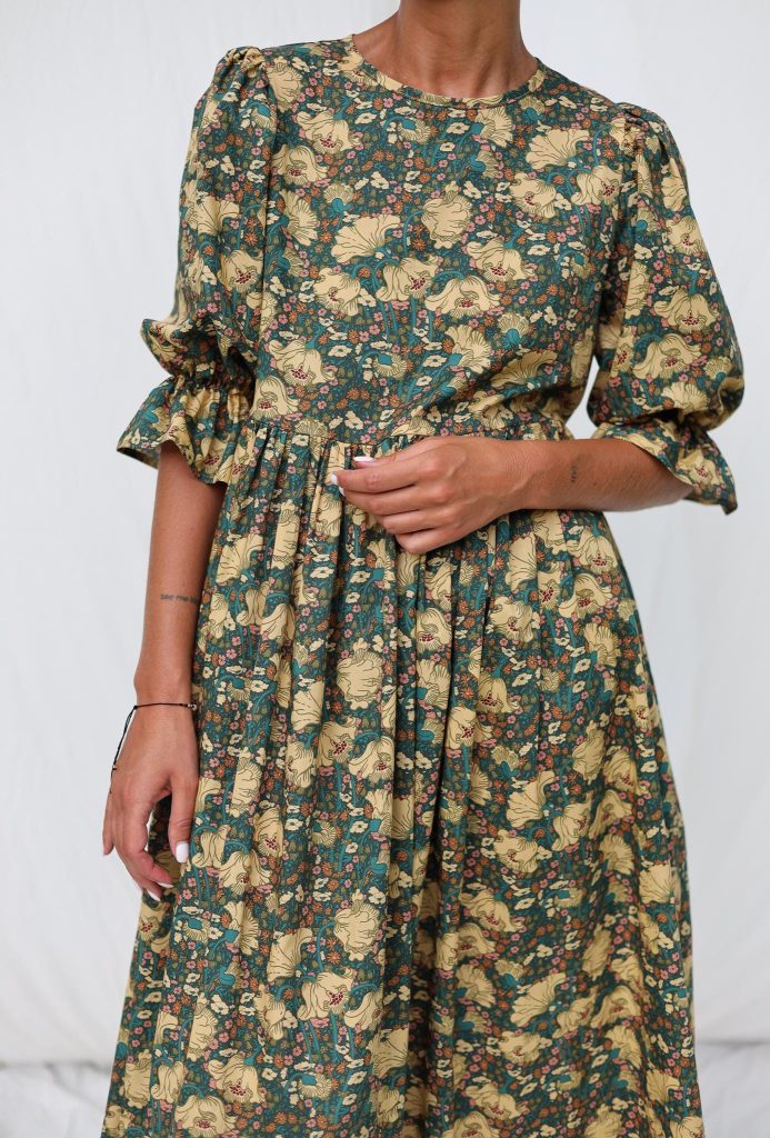 Handmade Puffy Sleeves Oversized Dress Nina In Clementina